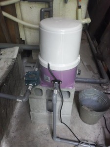 s-06-3井戸ポンプと砂取器